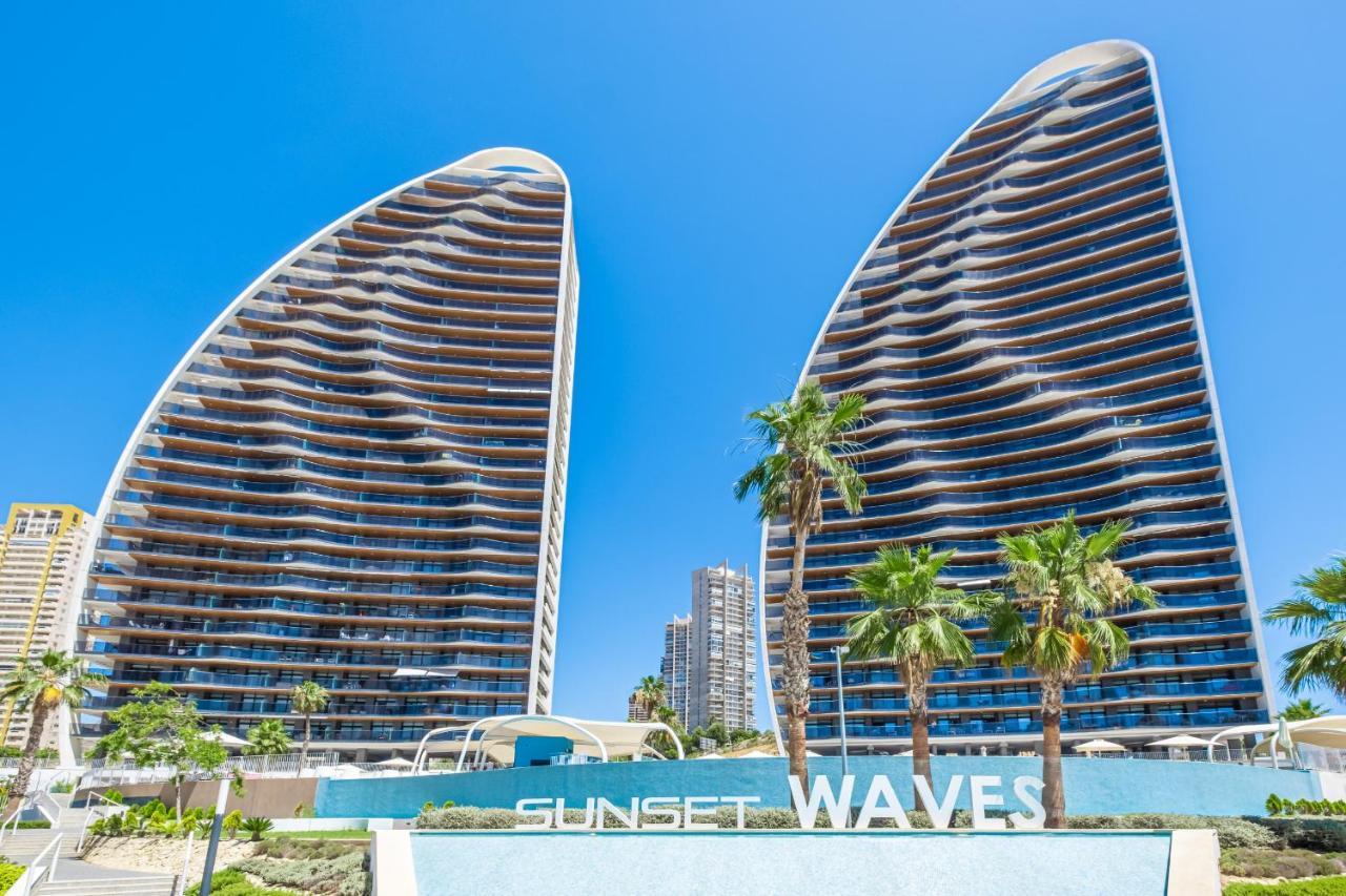 Sunset Waves 3-194 Poniente Beach Resort เบนิดอร์ม ภายนอก รูปภาพ