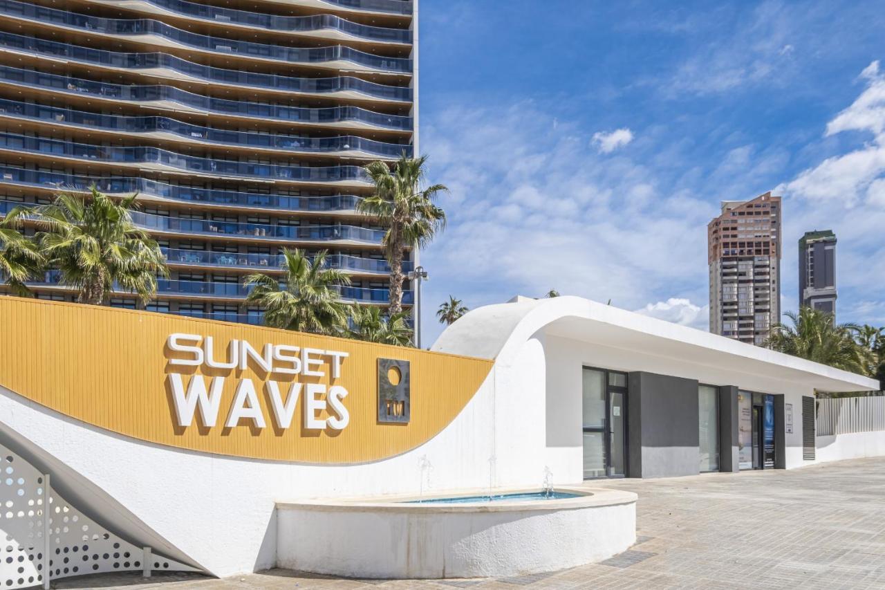 Sunset Waves 3-194 Poniente Beach Resort เบนิดอร์ม ภายนอก รูปภาพ